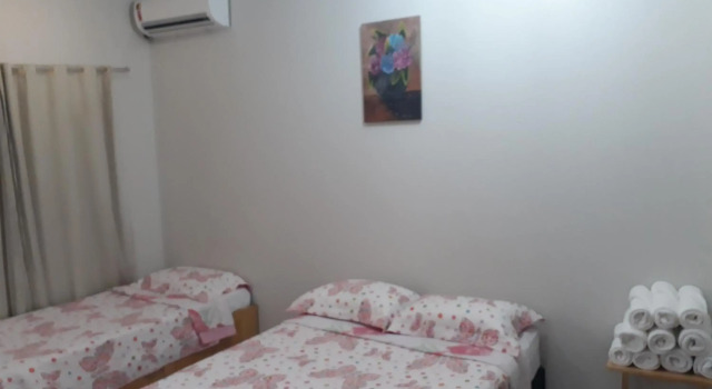 Home Sweet Home, Rezervovat Hotel North Wing 