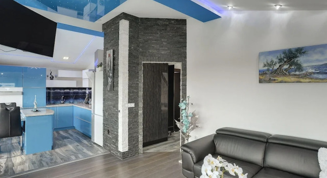 Modern Villa With Private Pool Consisting of 2 Apartments Near the Beach, Prenota Appartamento Hotel a Valbandon con piscina, Piscina