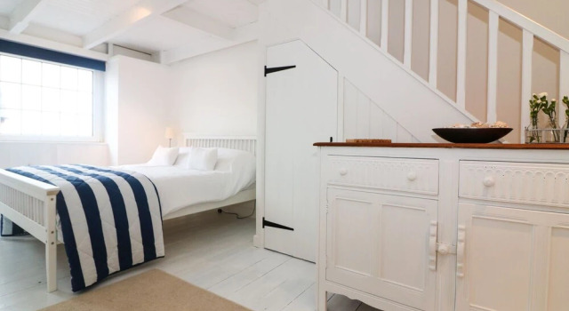 Ner Sea, Rezervați Hotel Marazion Cornwall