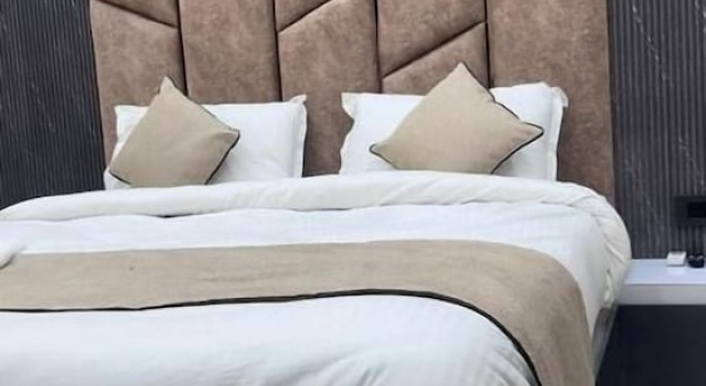 Hotel Rashmi Grand, Rezervovat Hotel Khagaria Bihar