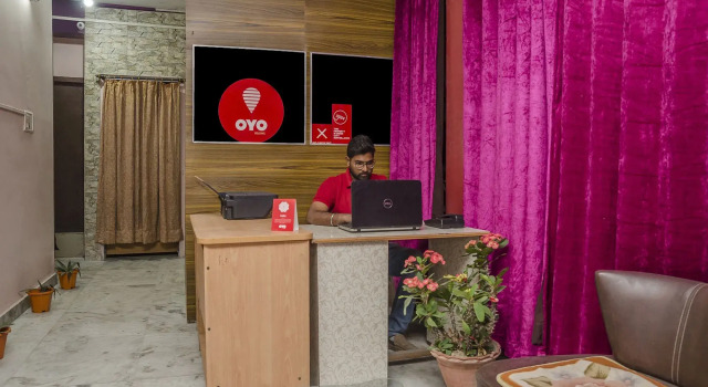 Western Enclave by OYO Rooms, Забронировать Отель Отели Калькутты с парковкой, рядом с Capgemini India Private Limited, Парковка