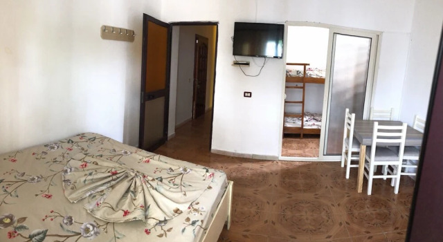Hotel Gjinaj