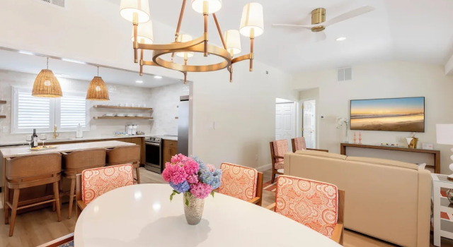 Люкс The Beach Club on Madison Avenue