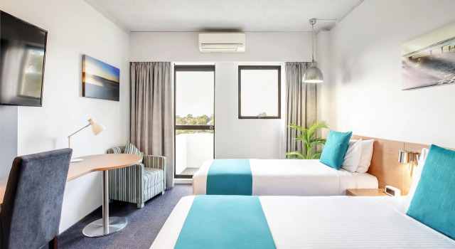 Номер Standard с балконом Metro Hotel Miranda