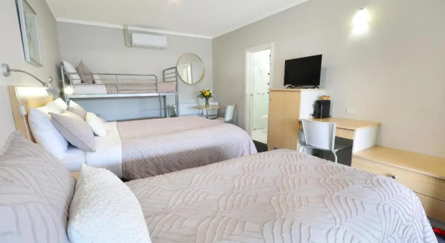 Семейный номер Standard Nebula Motel