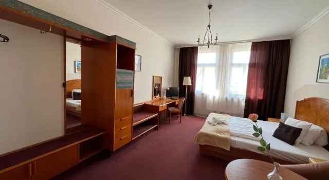 Camera Economy Hotel GEO