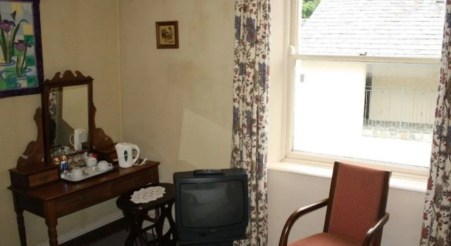 Woodhill House, Prenota Affittacamere Ardara 