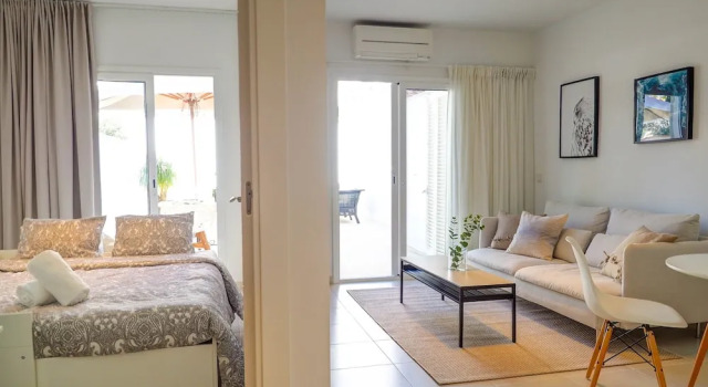 San Sebastian Apartment With Patio by Hello Apartments Sitges