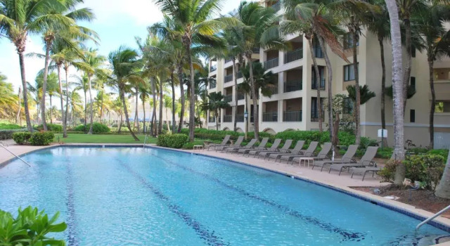 One-bedroom Oceanfront Villa at Rio Mar, Book Villa Rio Grande Puerto Rico