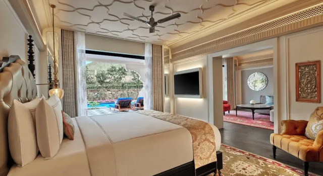 Двухместный люкс Deluxe с балконом Fairmont Udaipur Palace