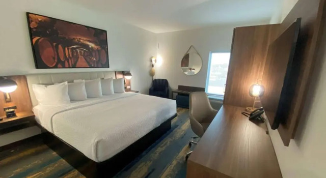 Номер La Quinta Inn & Suites by Wyndham Galt Lodi North