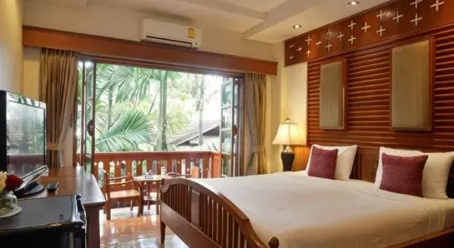 Номер Deluxe Sripat Guesthouse SHA Extra Plus