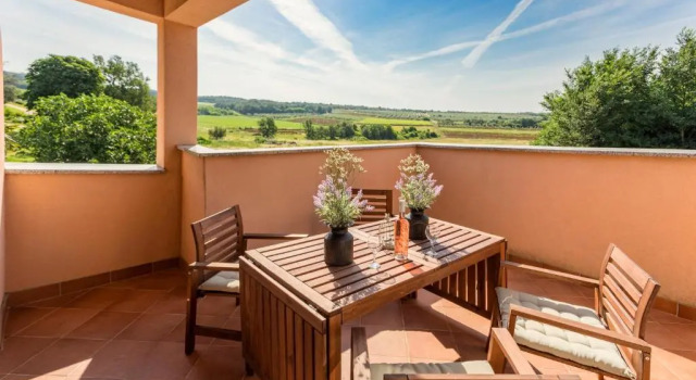Вилла BIG Promotion, Villa Serenitas