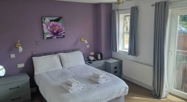 Номер Superior The Moorings Hotel