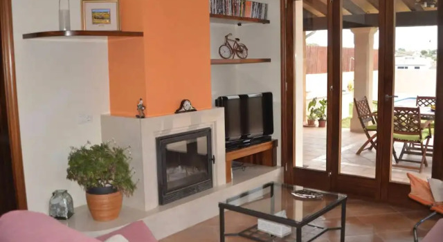 Carles House