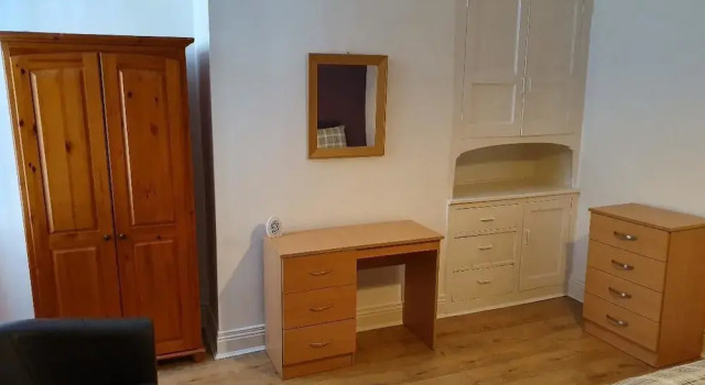 Prescot House, Забронировать Отель Отели Англии 3 звезды, 3*