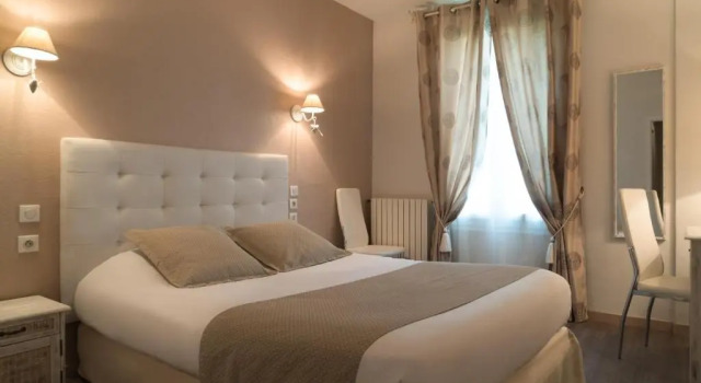 Двухместный номер Comfort The Originals City, Hôtel de Bordeaux, Bergerac centre