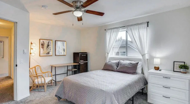 Charming Tacoma Vacation Rental: 2 Mi to Downtown!, Boek Vakantiehuis Tacoma 