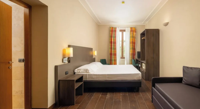 Четырёхместный номер Deluxe Hotel Villa Betania