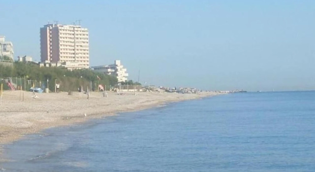 Skyscraper, Rezervovat Hotel Fermo 