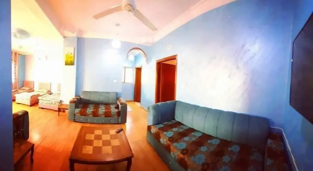 Al Hawari Apartments - Al Farouk Street