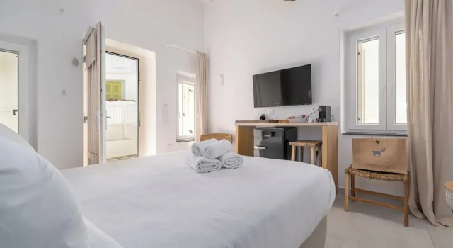 Rabagas Suites