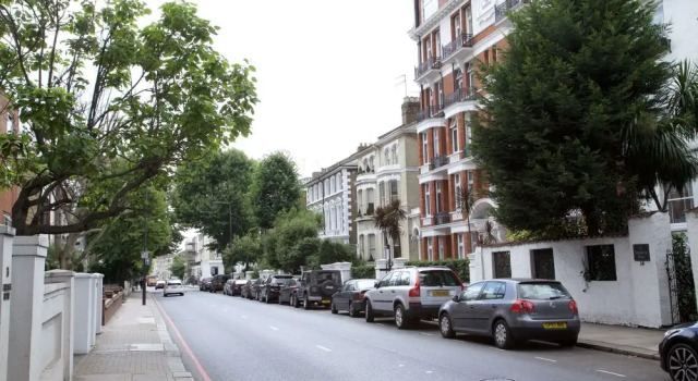 A Place Like Home - Charming and Elegant Flat in Chelsea, Забронировать Отель Отели Лондона 5 звезд, рядом с Галерея Gagliardi, 5*