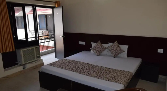 Двухместный номер Deluxe с балконом Hotel Moksha