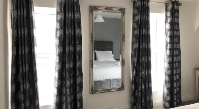 Апартаменты Queen Street Apartments