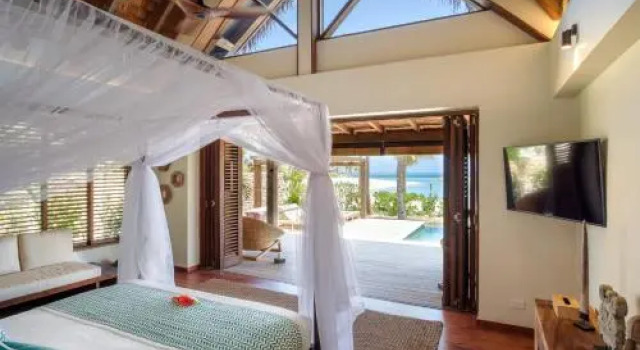 My Vunabaka, Book Hotel Malolo Lailai Island Mamanuca Islands