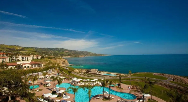 Четырёхместный номер Standard Terranea Resort