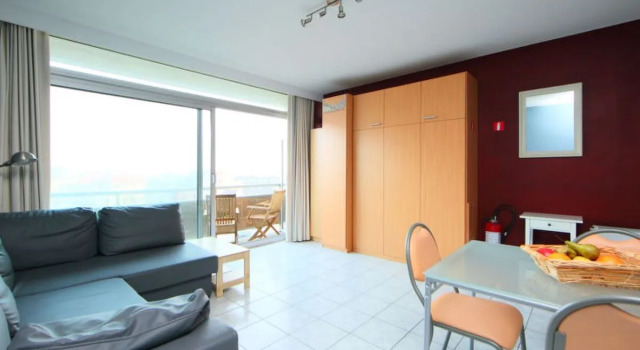 Residentie Astrid 14344, Rezerwuj Hotel Hotele w Bruksela z parkingiem, Parking