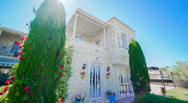 Alacati Marina Palace Otel