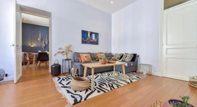 Апартаменты SERRENDY Fall in love Large 1-bedroom apartment 7min to Palais