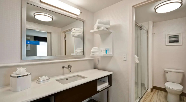 Студия Hampton Inn & Suites Detroit/Warren