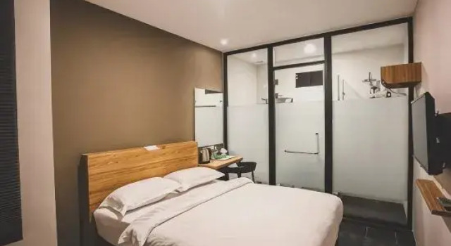 Двухместный люкс V3 Hotel & Residence Seri Alam