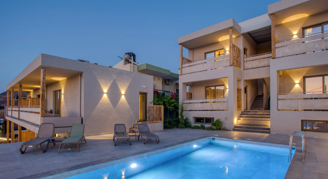 Casa D'Oro Suites