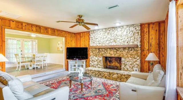 8 Mi to World Equestrian Center: Walkable Getaway, Réserver Maison de vacances Ocala 