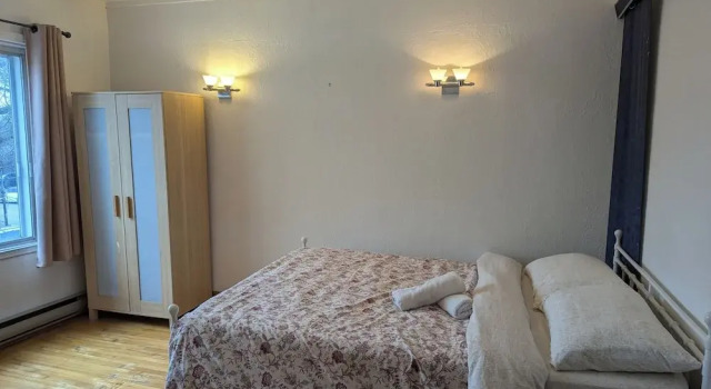 Номер Economy Apartment near Metro Monk Station