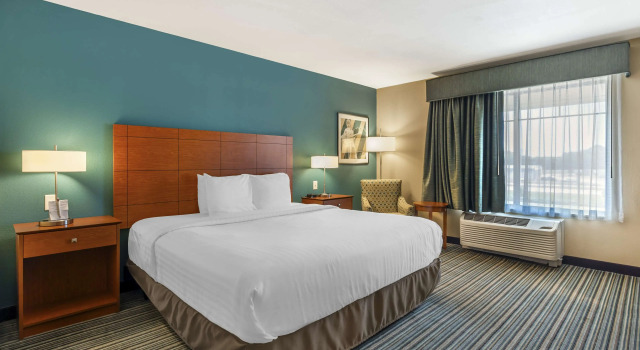 Двухместный номер Standard Best Western Plus Tuscumbia/Muscle Shoals Hotel & Suites