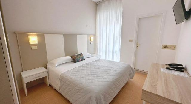 Aura Living Hotel