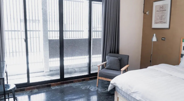 Двухместный номер Comfort с балконом Lai Jia I 鄰近花園夜市
