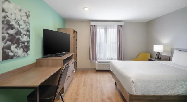 Echo Suites Extended Stay By Wyndham Colorado Springs Airpt, Buchen Sie Hotel Hotels in Colorade Springs mit Parkplatz, Parkplätze