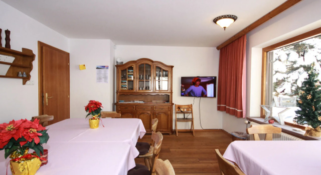 Fliegerklause, Забронировать Отель Отели Тироля 3 звезды, 3*