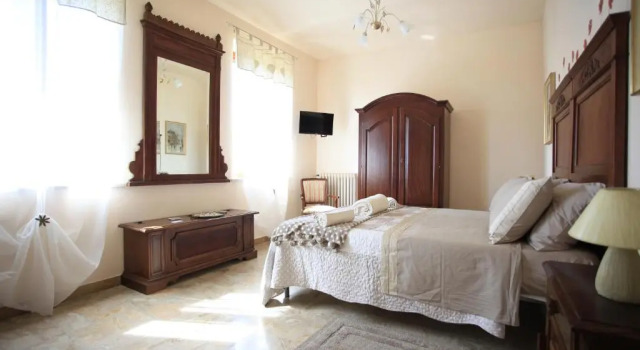 Camera doppia Standard con vista sul giardino Al Canei B&B
