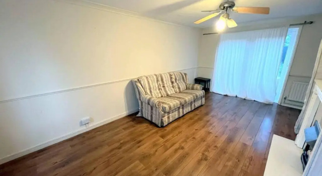 4-bed House in South London, Rezervasyon Tatil Evi Merseyside villalar, Villa