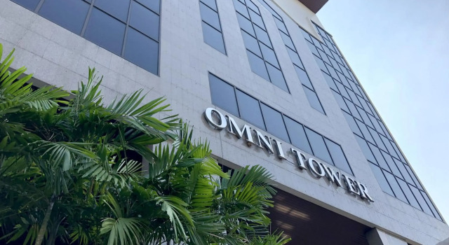 Omni Towers - Large 1 Bedroom Condo Soi Nana, Забронировать Отель Кхлонгтей Бангкок, рядом с Улица Сой Ковбой