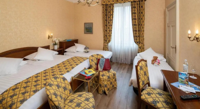 Семейный номер Economy International au Lac Historic Lakeside Hotel