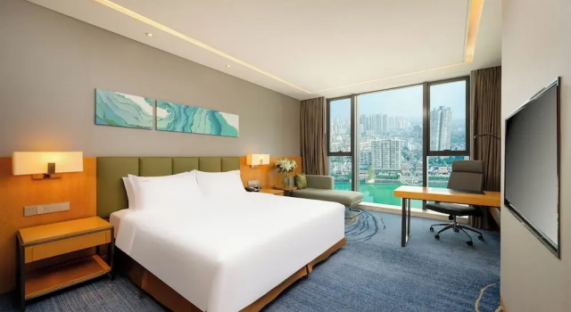 Двухместный номер Standard с видом на реку Holiday Inn Neijiang Riverside by IHG