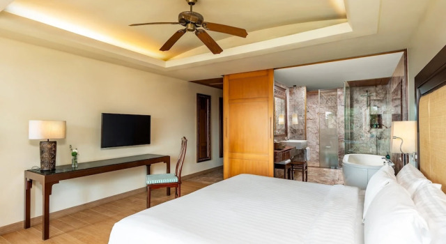 Двухместный номер Deluxe Отель Centara Grand Beach Resort Phuket